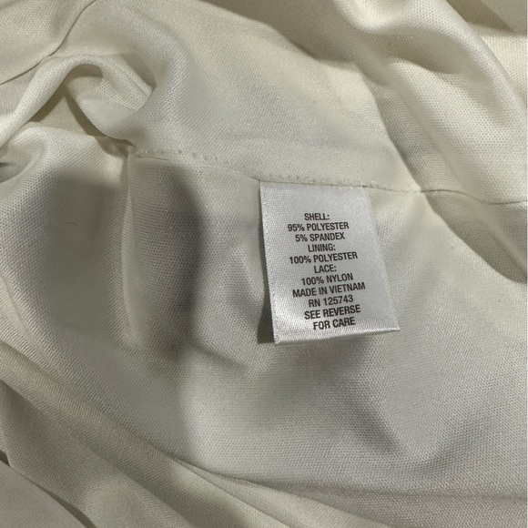 Dressbarn black and ivory lace dress size 14 - Picture 6 of 6